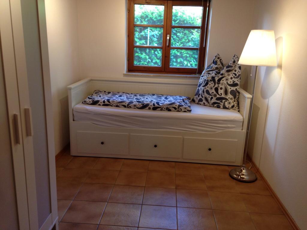 Ferienwohnung Wippenreute Ravensburg Zimmer foto