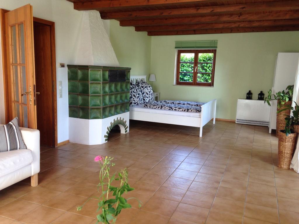 Ferienwohnung Wippenreute Ravensburg Zimmer foto